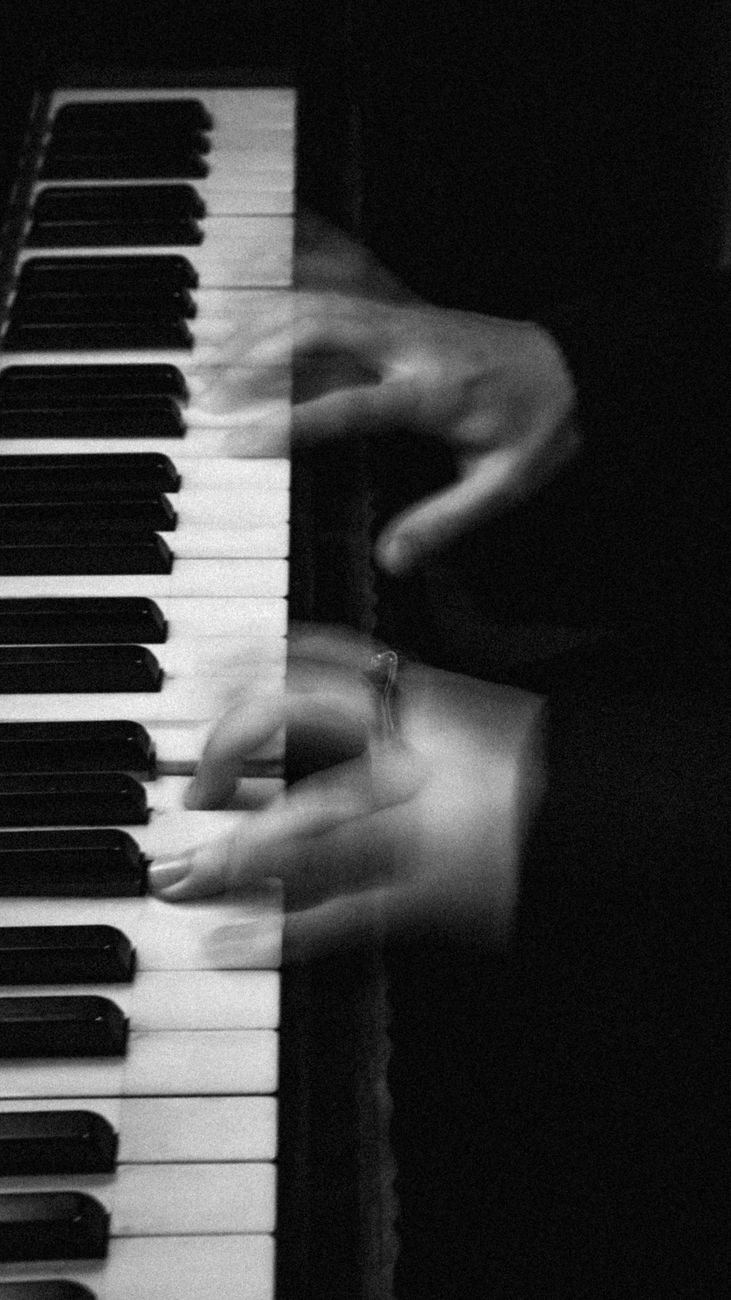 Emozioni in musica: prima il sentimento o l'immagine?